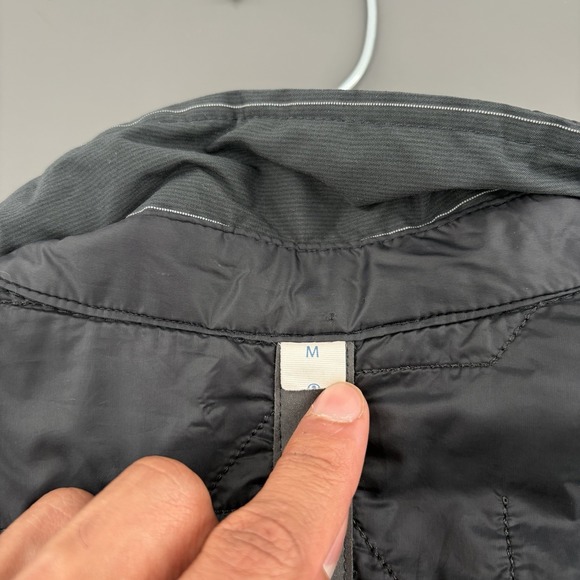 Vtg Lululemon Black Gray Striped 180 Reversible Quilted Shirt Jacket Mens M 2012 - Picture 8 of 10